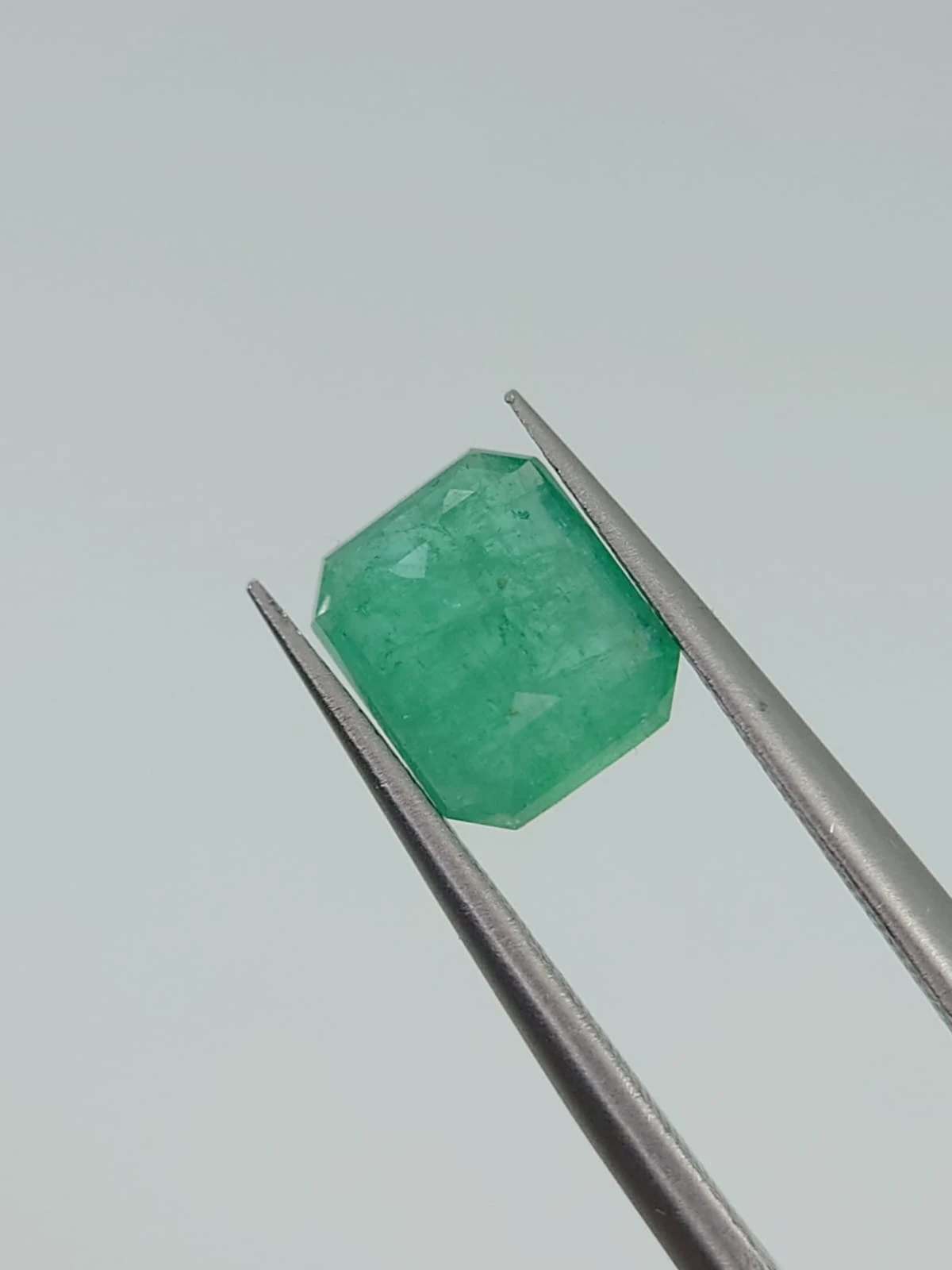1.38ct Natural Emerald From Panjshir Afghanistan — view 1